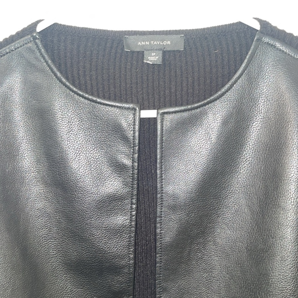 NWOT Ann Taylor Faux Leather Ribbed Black Women’s Cardigan Blazer - Petite Small - Picture 2 of 5